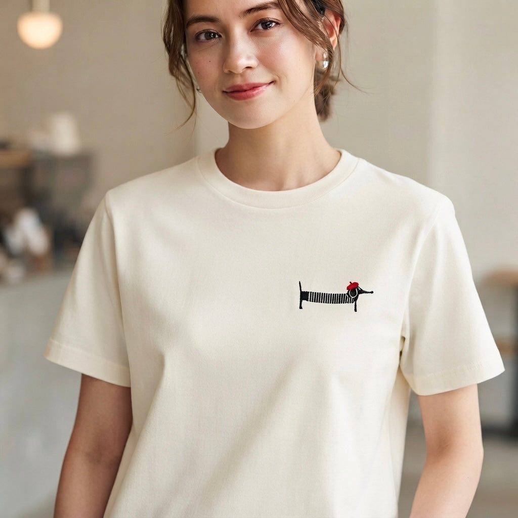 T-SHIRT MIT FRANZÖSISCHEN DACKEL MOTIV BESTICKT